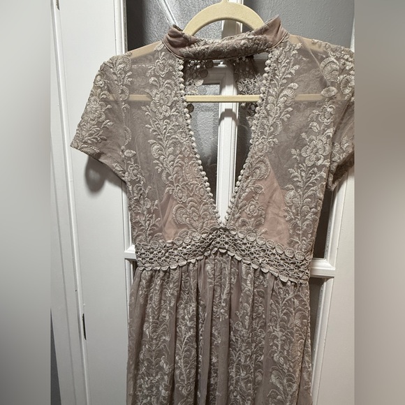 NWOT Olivaceous Sheer Lace Maxi Dress - Picture 2 of 15